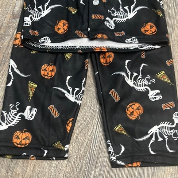 Halloween pajama set - Picture 3 of 9